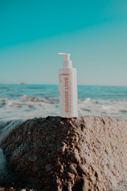 Summer Love After Sun Body Cream - Crema Doposole con Burro di Karitè, Olio di germe di grano e Aloe Vera